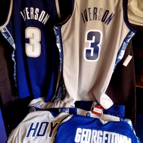 NWT ALLEN IVERSON GEORGETOWN HOYAS 95'-96' MITCHELL & NESS NAVY JERSEY SIZE XXL - Picture 4 of 16